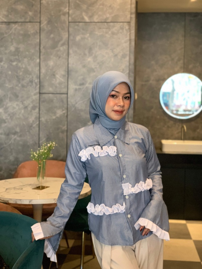 Laqzer-Kemeja Riju Slimfit korean-kemeja Salur kombinasi Riju slimfit body
